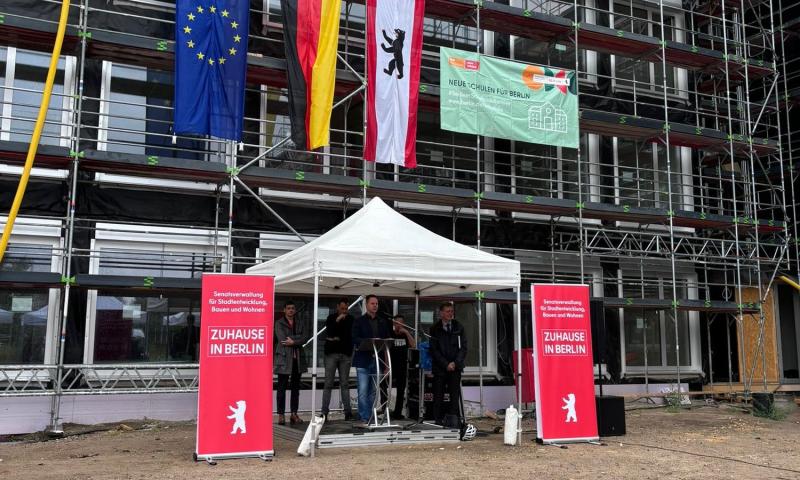 Richtfest für die neue ISS in Mahlsdorf