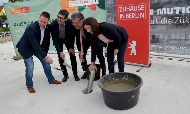 Grundsteinlegung für die neue ISS in Mahlsdorf