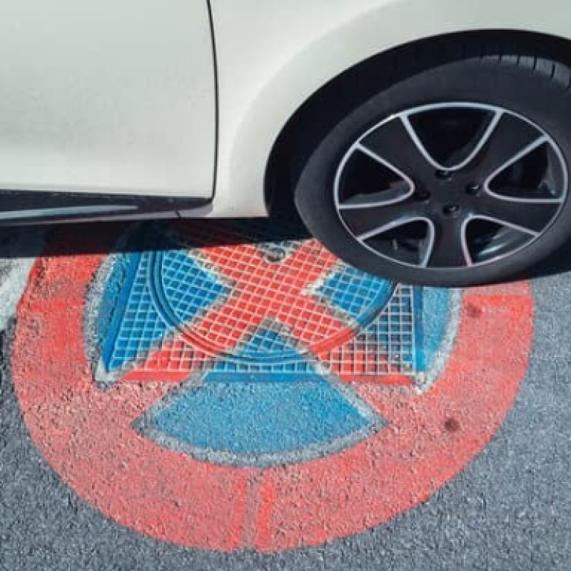 Strafzettel fürs Parken auf dem Seitenstreifen?